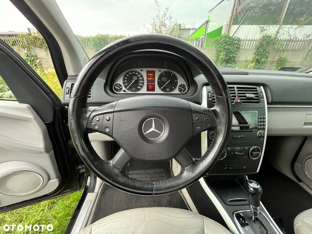Mercedes-Benz Klasa B 180 CDI DPF Autotronic Special Edition - 30