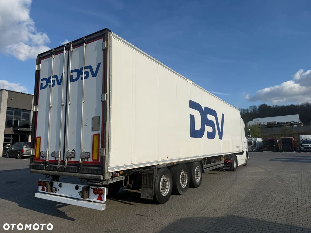Schmitz Cargobull Chłodnia Doppelstock - 4