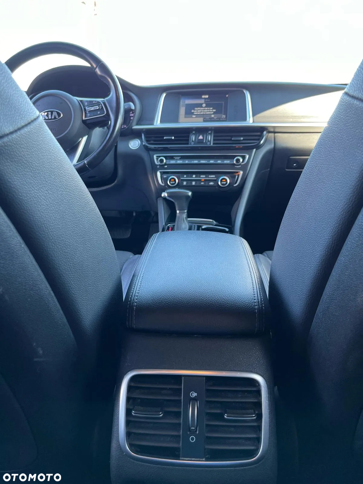 Kia Optima 1.6 T-GDI L DCT - 20