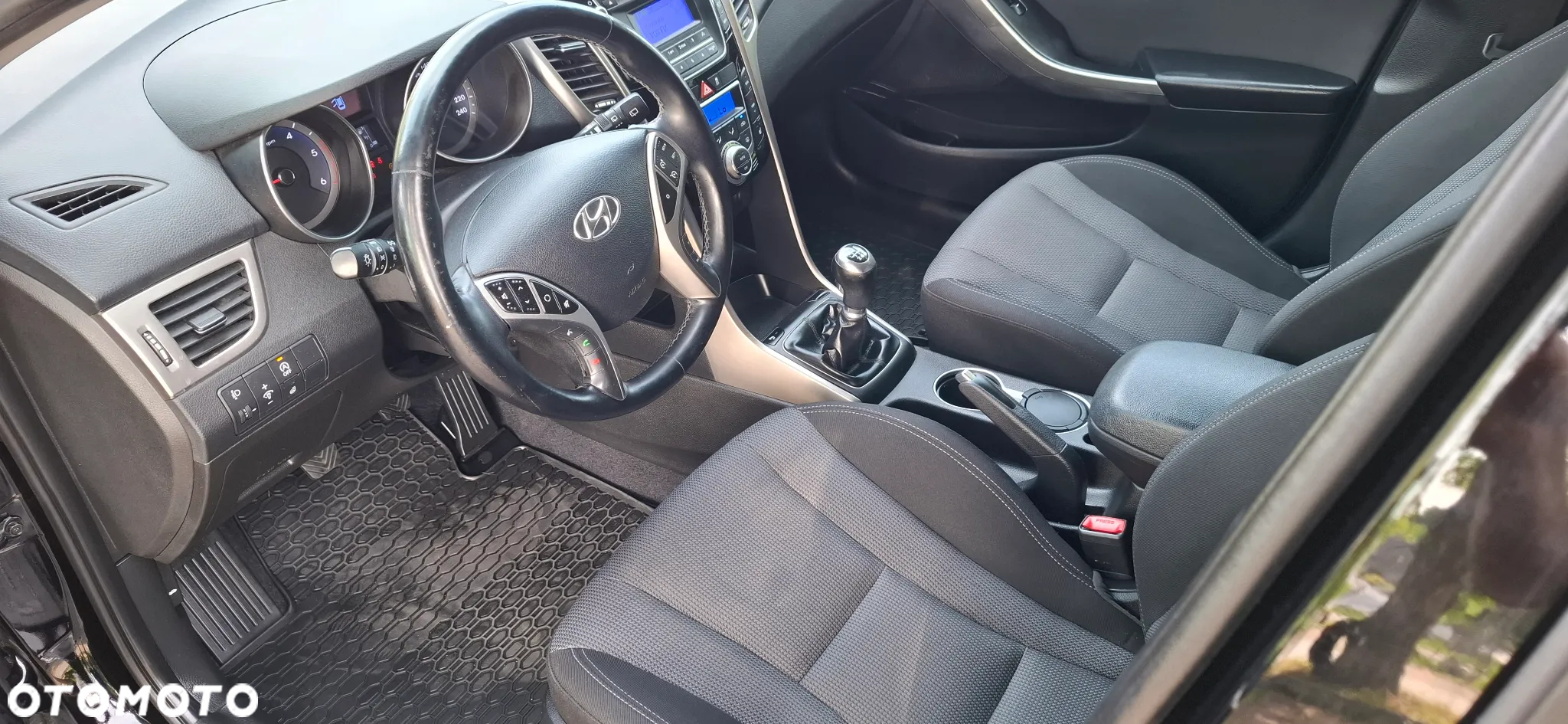 Hyundai i30 1.6 CRDI Passion - 14