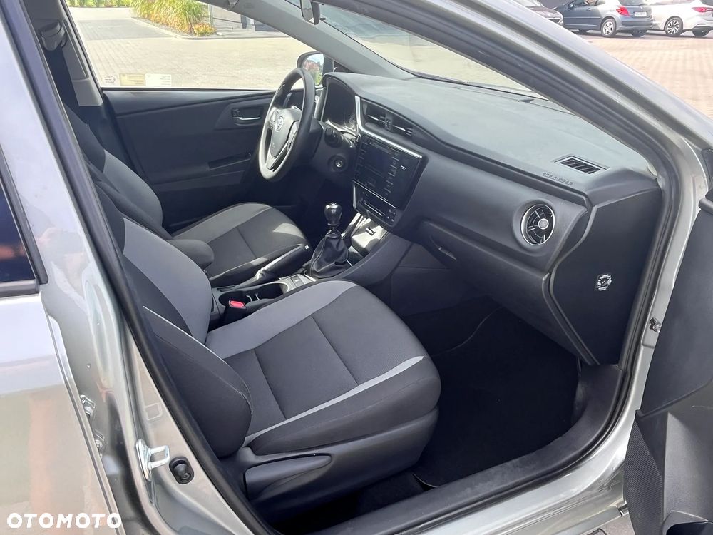 Toyota Auris 1.33 VVT-i Active - 15