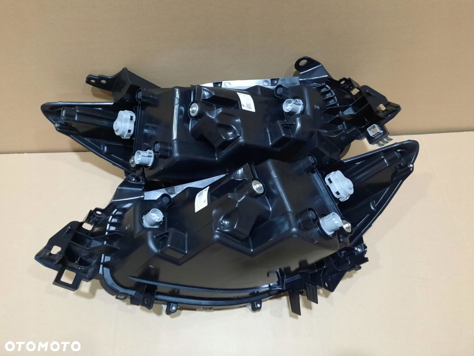 MAZDA CX5 LAMPY FULL LED DWIE SOCZEWKI LED PRAWA - 8