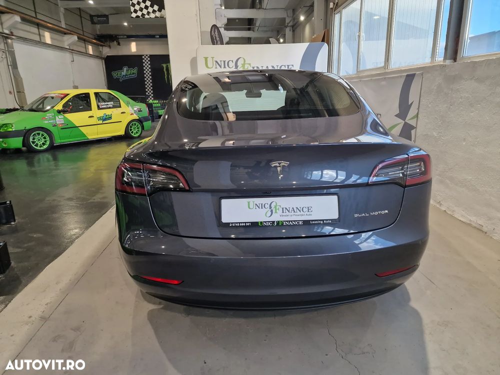 Tesla Model 3 Langstreckenbatterie Allradantrieb Dual Motor - 6