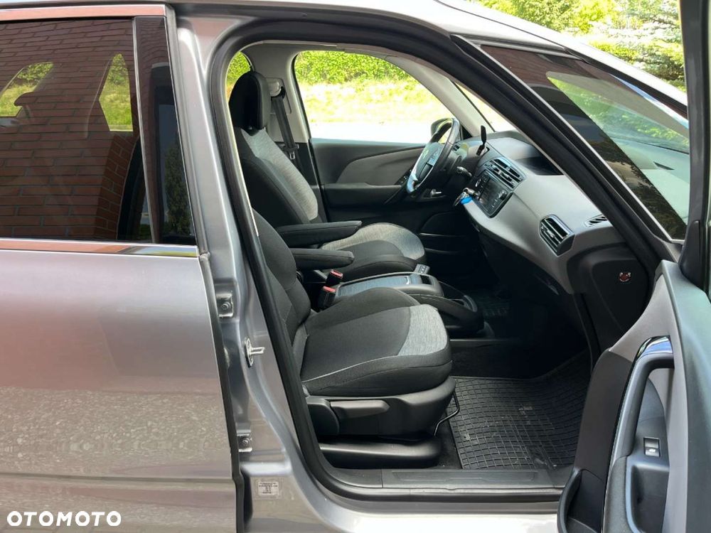 Citroën C4 Picasso PureTech 130 Stop&Start EAT6 SELECTION - 19