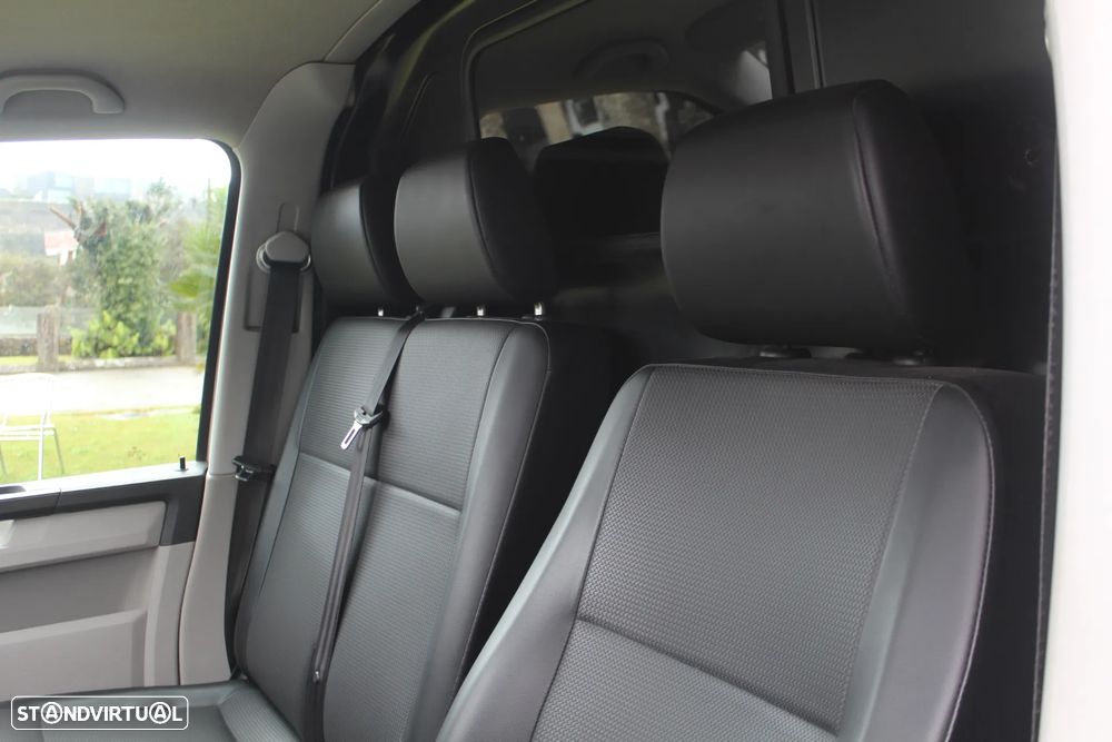 VW TRANSPORTER 2.0 TDI - 3 LUG. A/C - 15