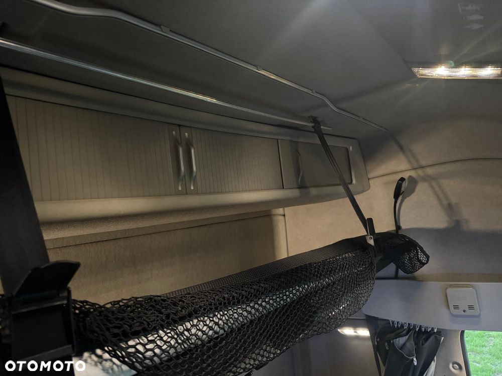 Volvo FH460 / Winda / Kabina sypialna/ Chłodnia/ Super Stan/ - 31