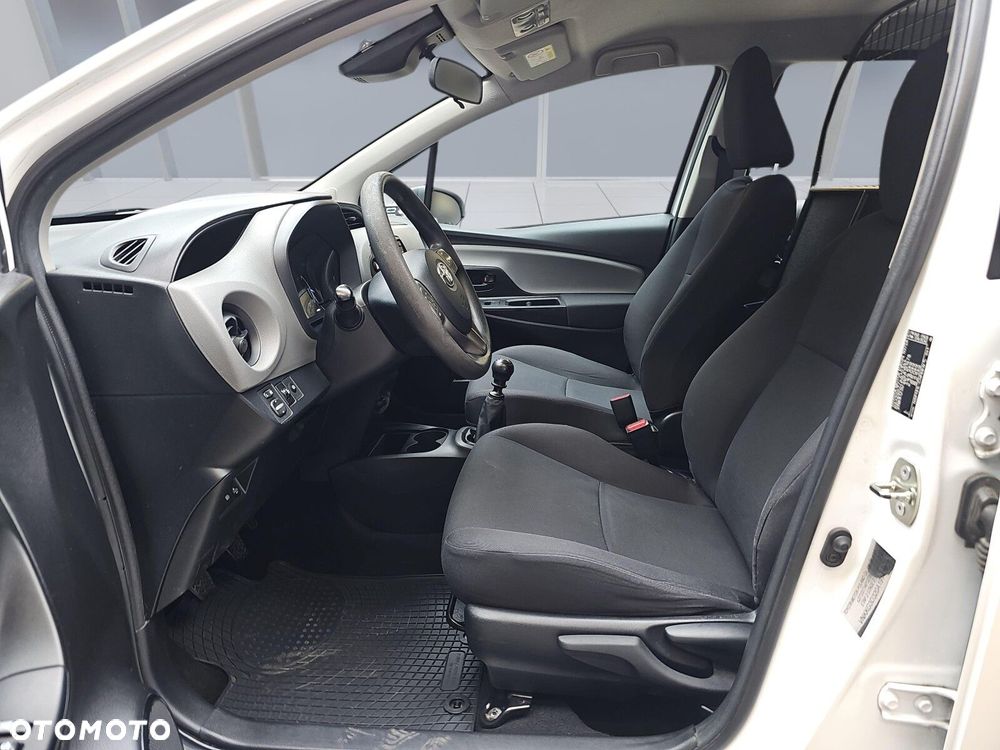 Toyota Yaris 1.5 Active - 8