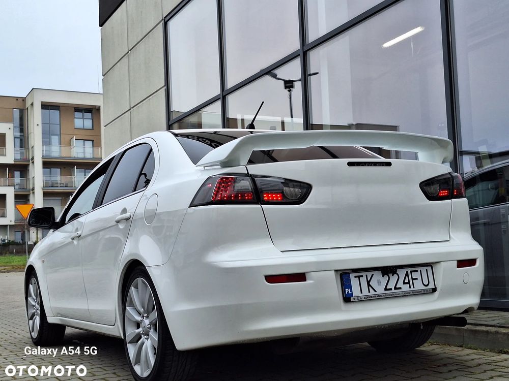 Mitsubishi Lancer 1.5 - 12