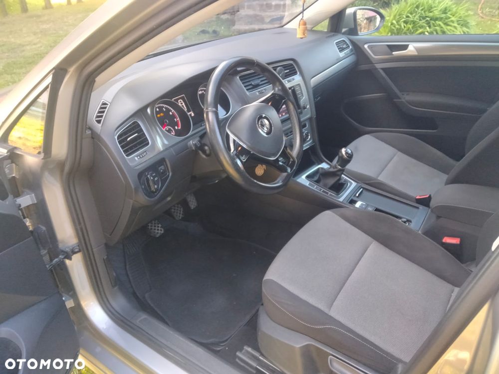 Volkswagen Golf 1.2 TSI BMT Start - 9