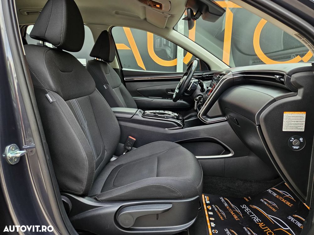 Hyundai Tucson 1.6 T-GDi HEV 2WD Select - 12