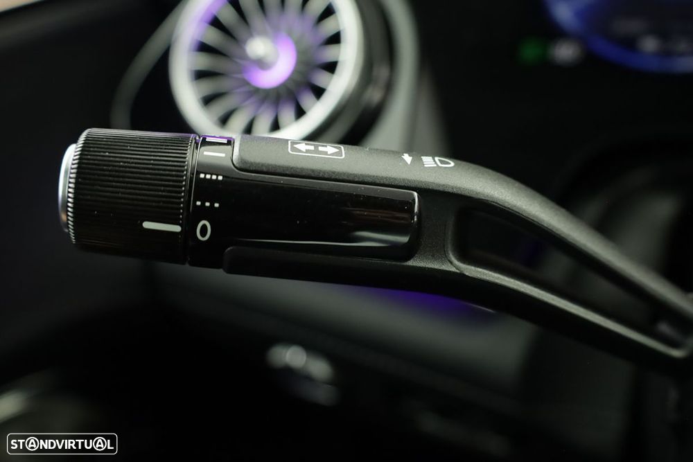 Mercedes-Benz EQE 300 - 16