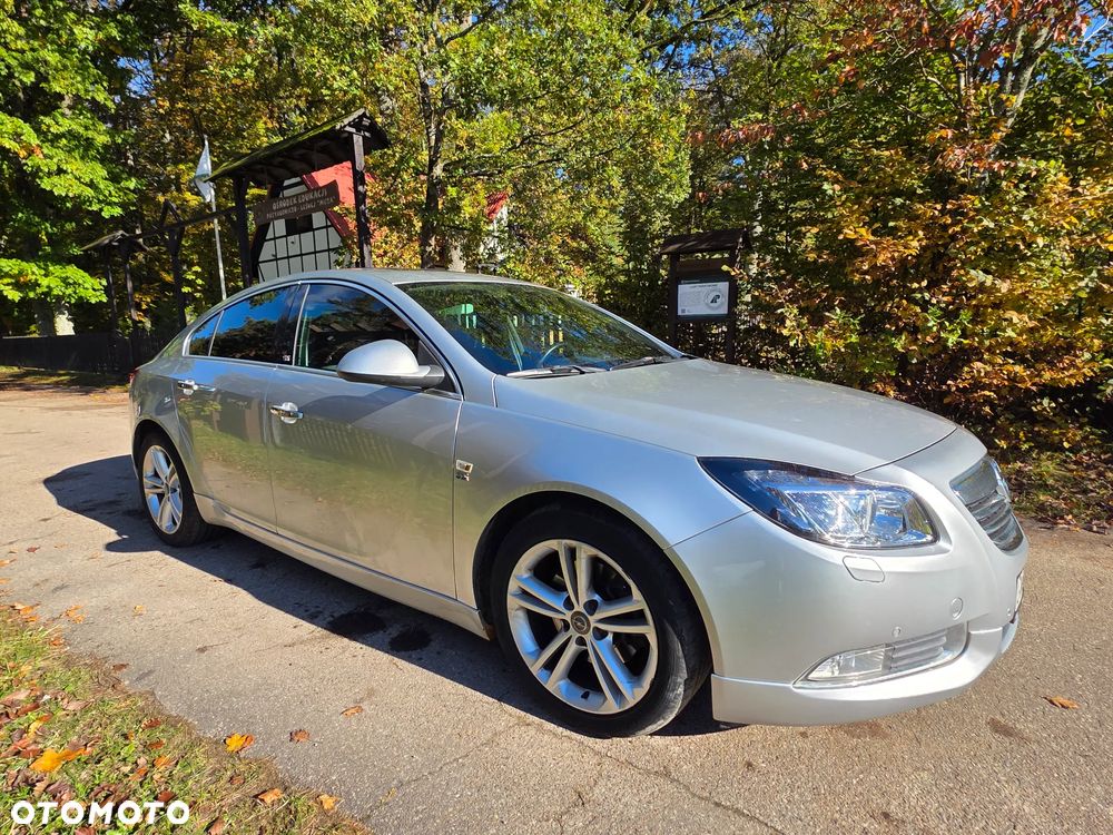 Opel Insignia - 1