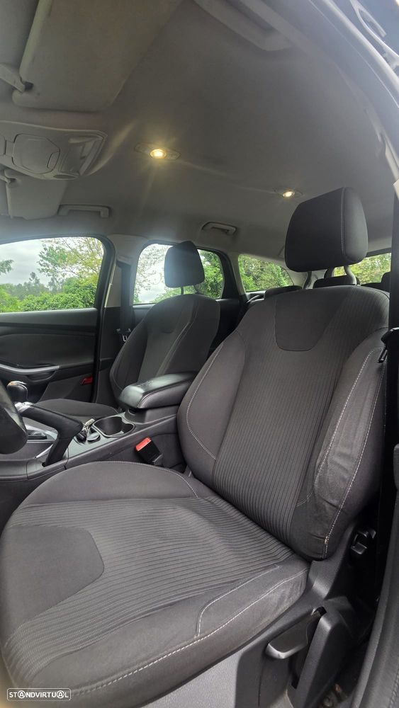 Ford Focus SW 1.6 TDCi Titanium - 7