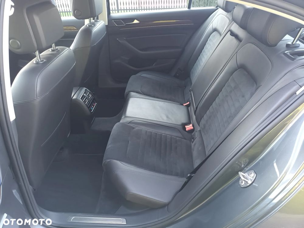 Volkswagen Passat 1.8 TSI BMT Highline - 19