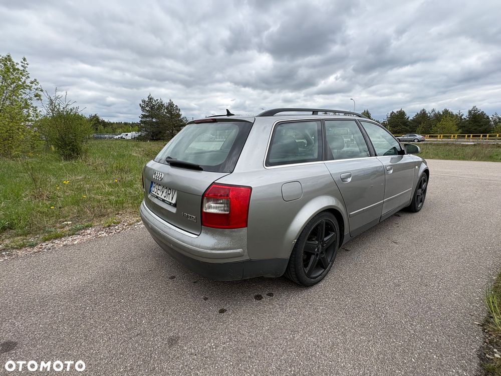 Audi A4 Avant - 3