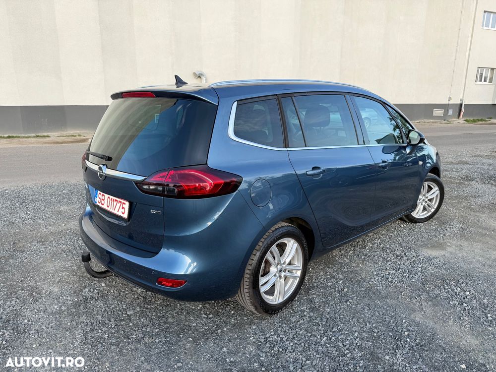 Opel Zafira 2.0 CDTI ECOTEC Cosmo - 12