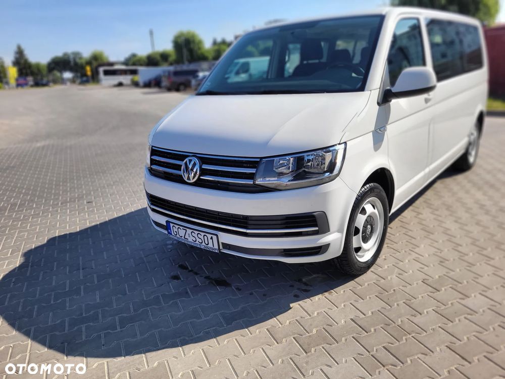 Volkswagen Caravelle 2.0 TDI L2 Comfortline DSG - 10