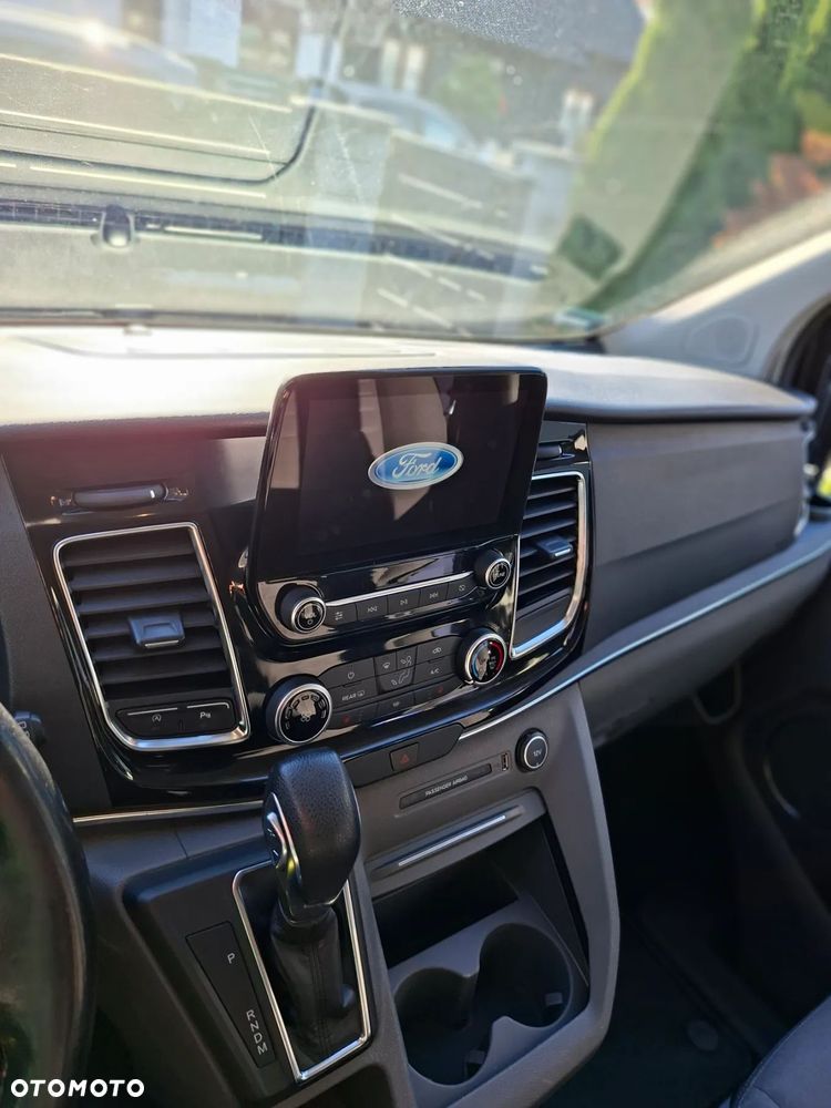 Ford Tourneo Custom 2.0 TDCi L2 Titanium SelectShift - 11