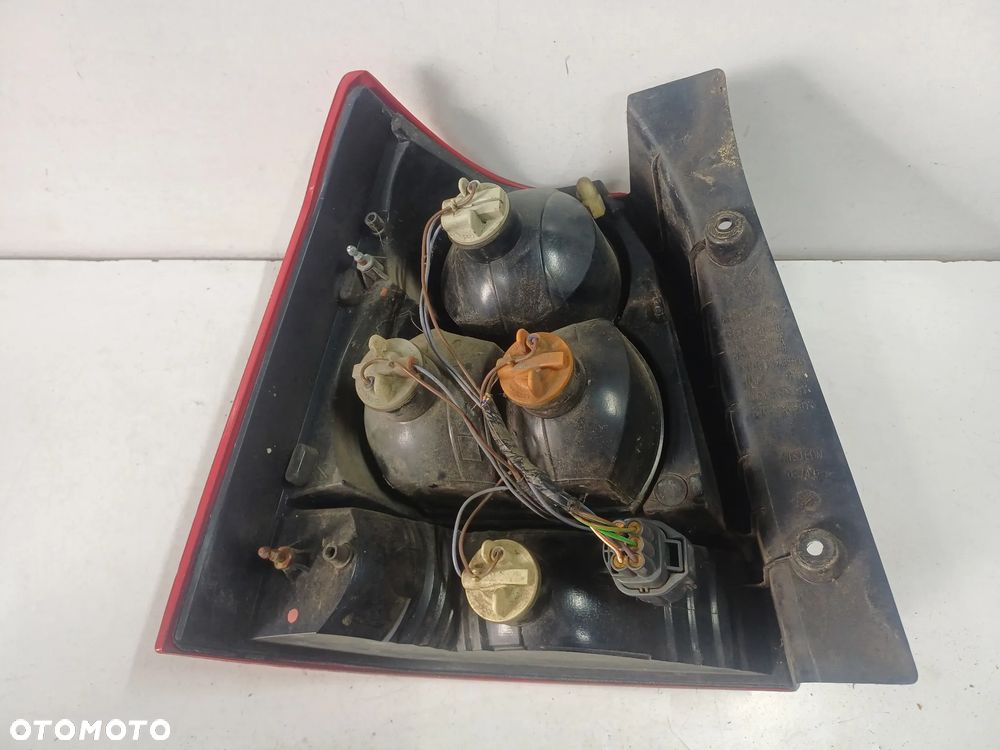 Lampa prawy tyl Land rover freelander II 06-11r - 8