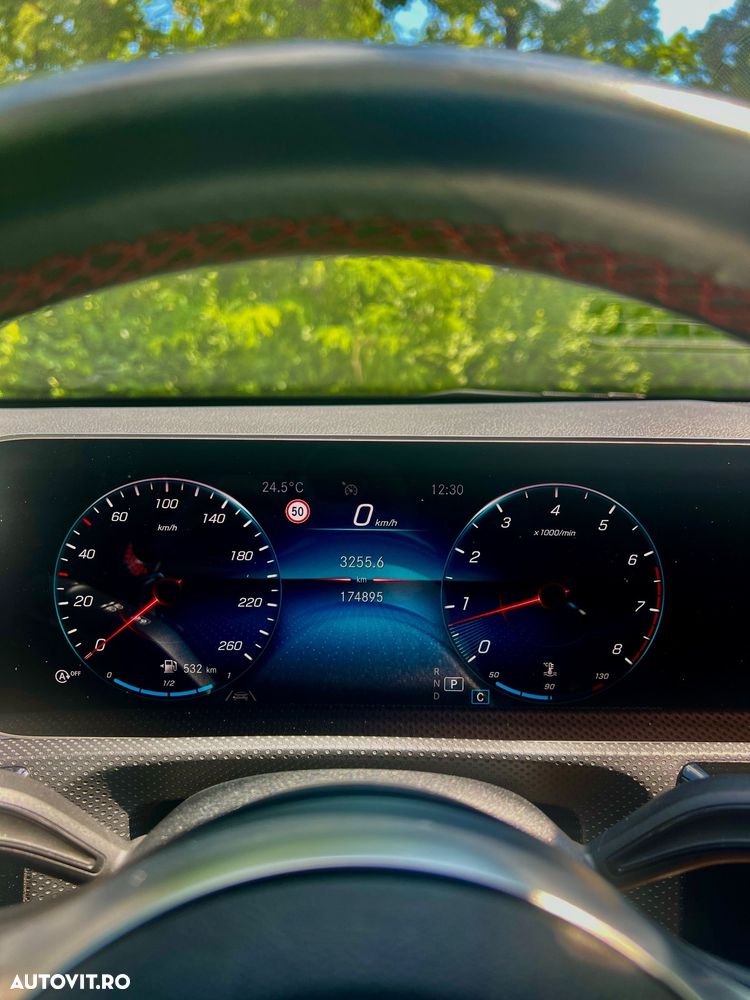 Mercedes-Benz A 220 4Matic Aut. - 9