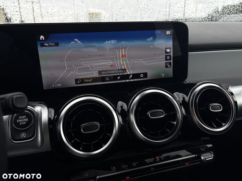 Mercedes-Benz GLB 200 7G-DCT - 26