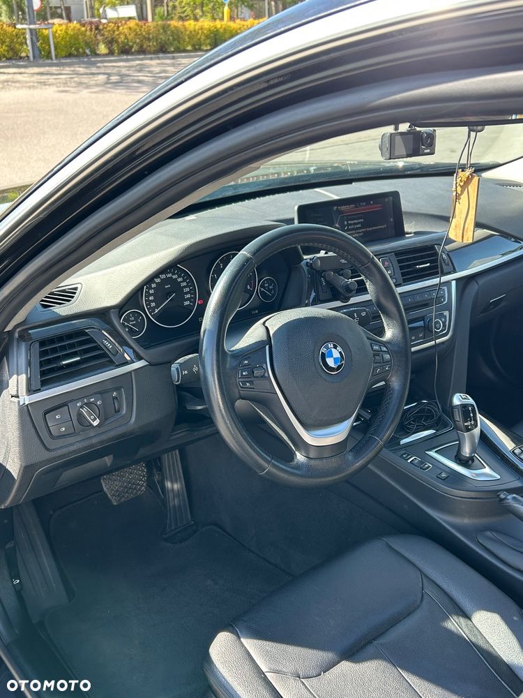 BMW Seria 3 320d Luxury Line - 9