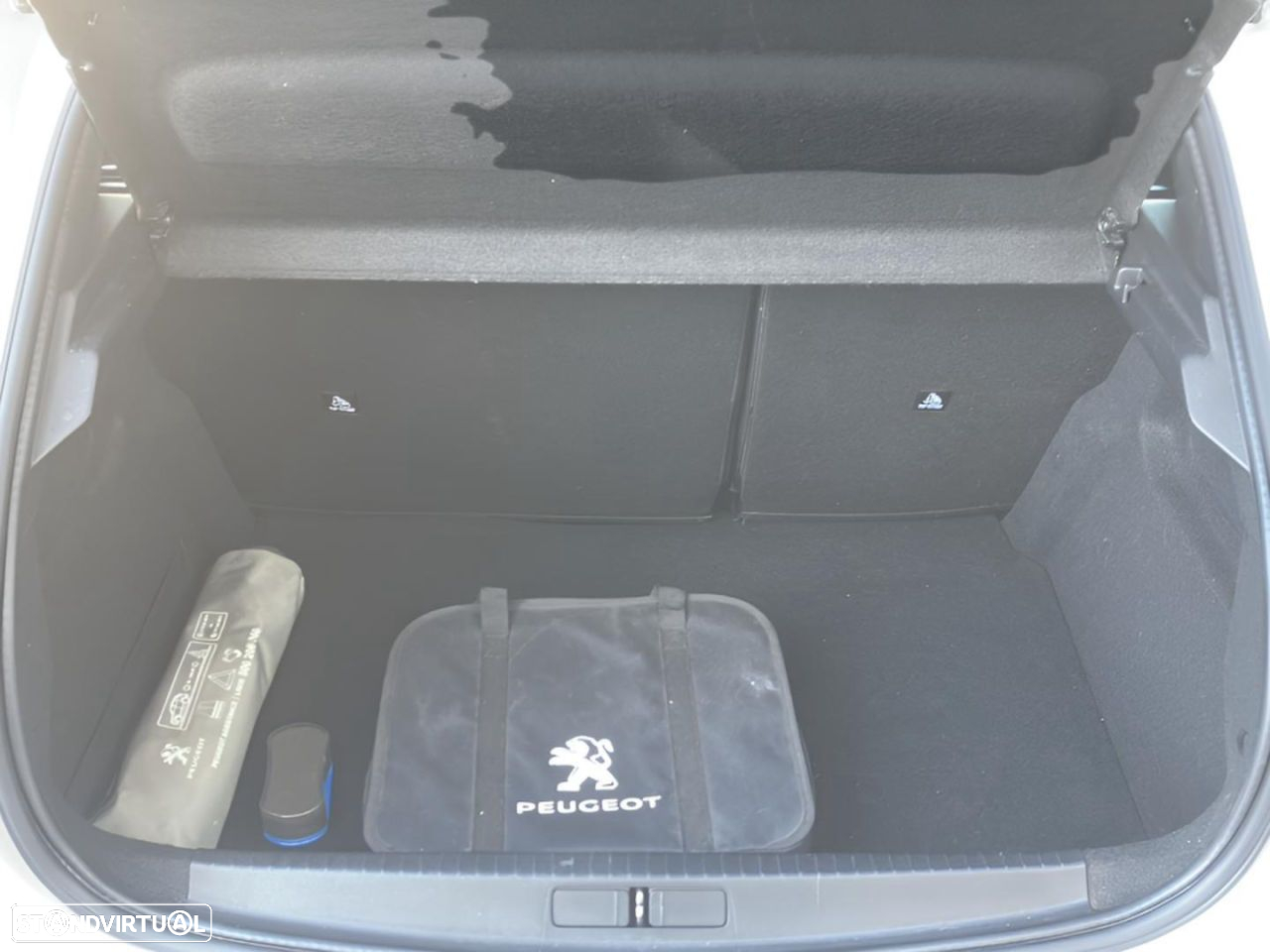 Peugeot e-208 50 kWh Active - 9