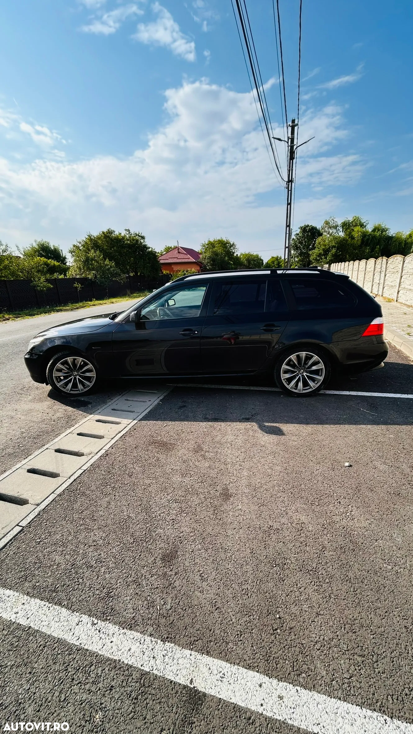 BMW Seria 5 520d Touring Aut. Edition Exclusive - 2