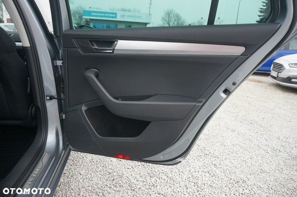 Skoda Superb - 30