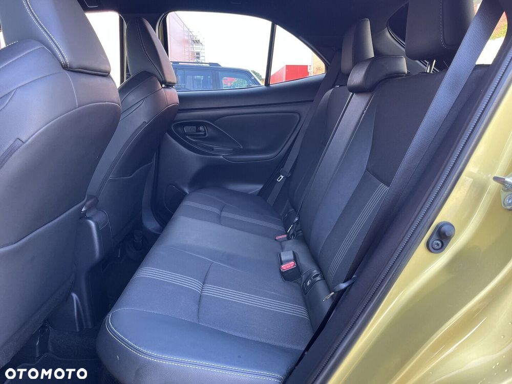 Toyota Yaris Cross Hybrid 1.5 Adventure 4x4 - 11