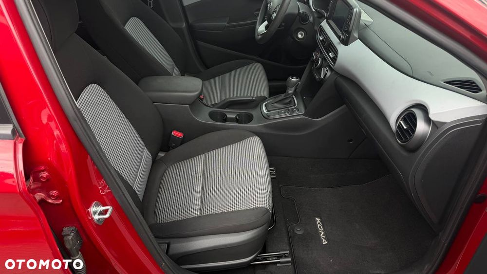 Hyundai Kona - 15