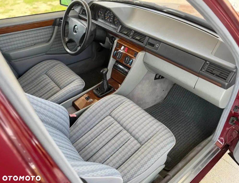 Mercedes-Benz W124 (1984-1993) - 5