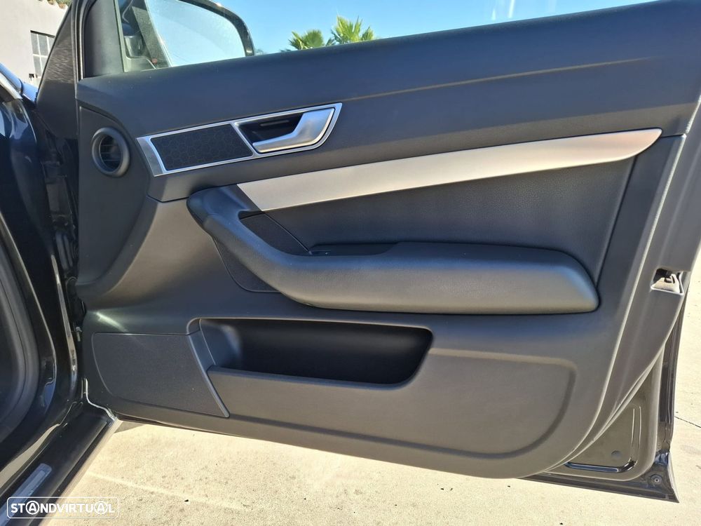 Audi A6 Avant 2.0 TDI Multitronic S-line - 42