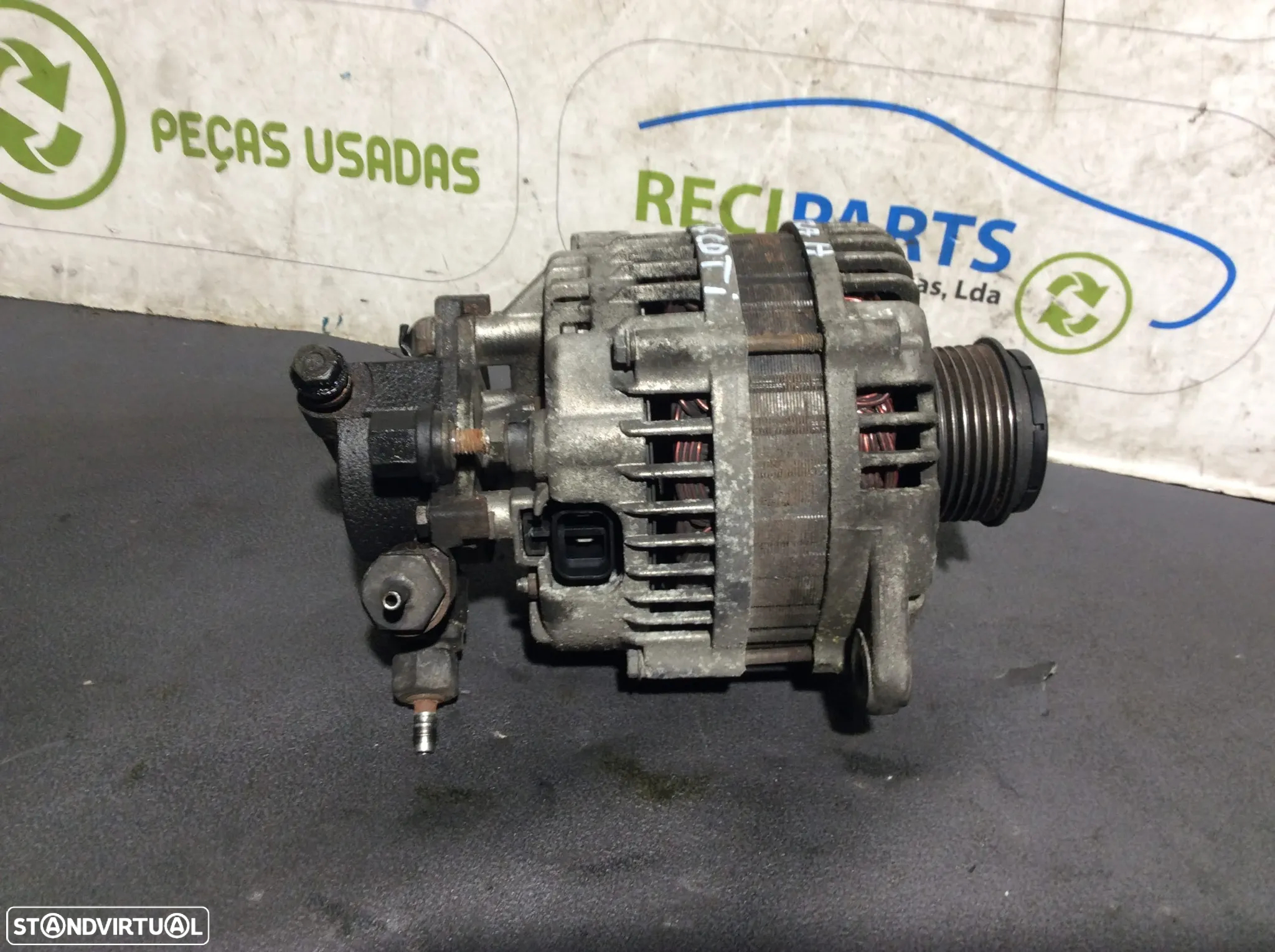 Alternador Opel Astra H 1.7 CDTi - 2