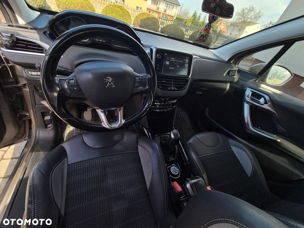 Peugeot 2008 1.6 BlueHDi Allure - 7