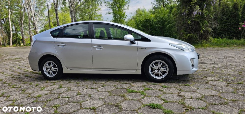 Toyota Prius - 8