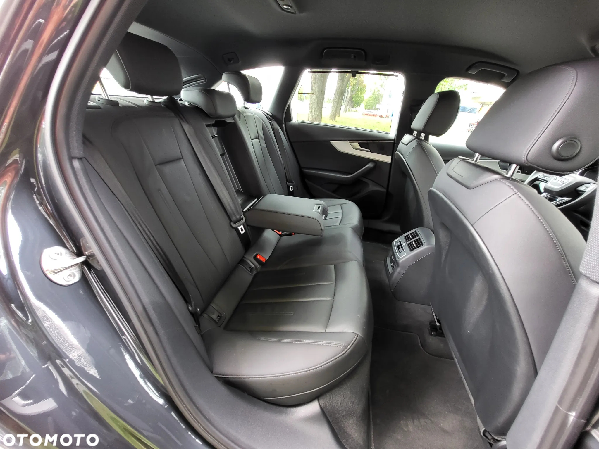 Audi A4 40 TDI Quattro S tronic - 35