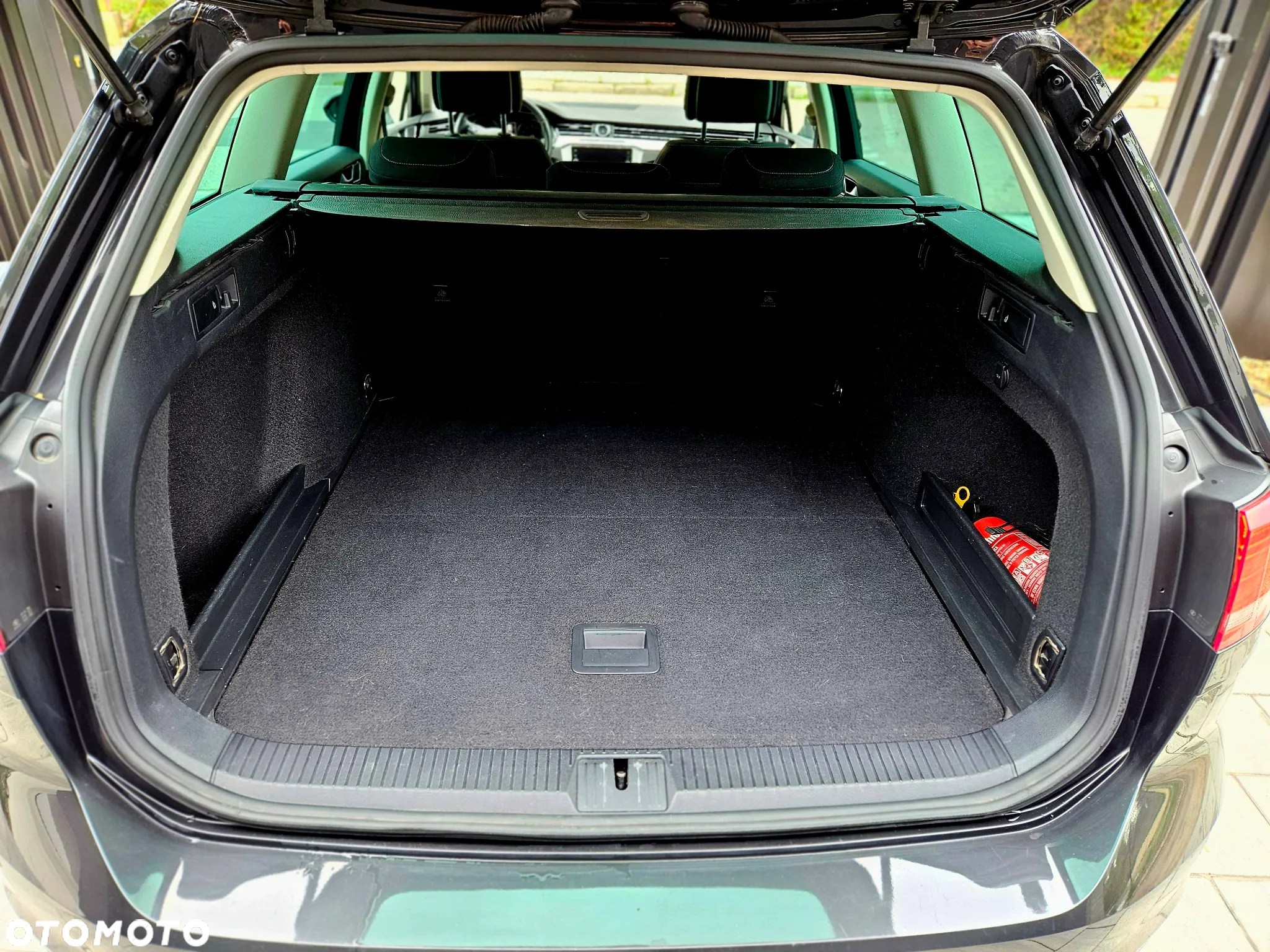 Volkswagen Passat 1.8 TSI BMT Comfortline DSG - 9