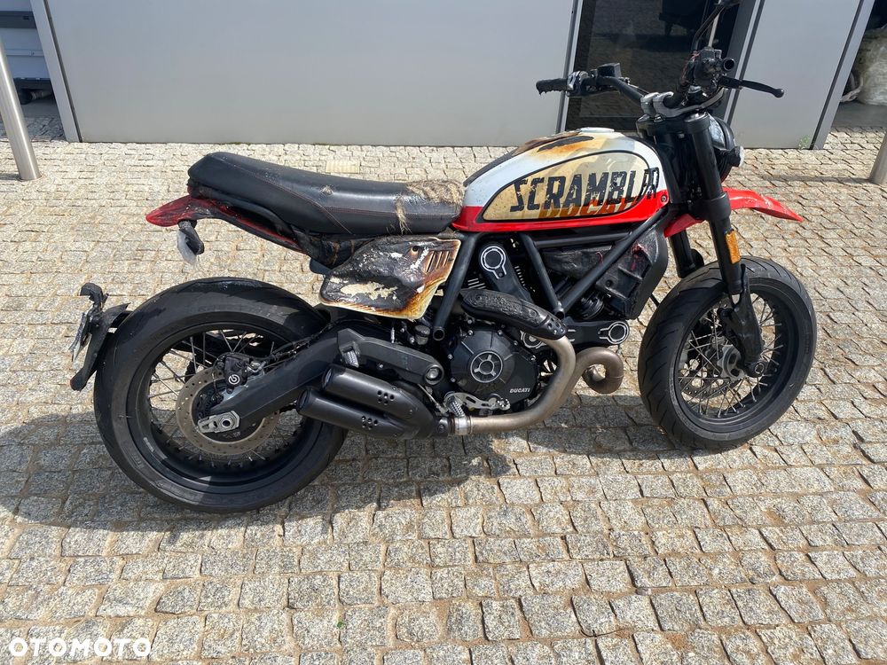Ducati Scrambler - 16