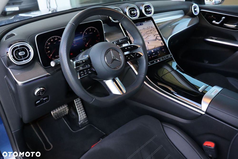Mercedes-Benz GLC - 9
