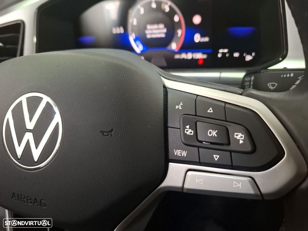 VW T-Roc 1.0 TSI Urban - 24