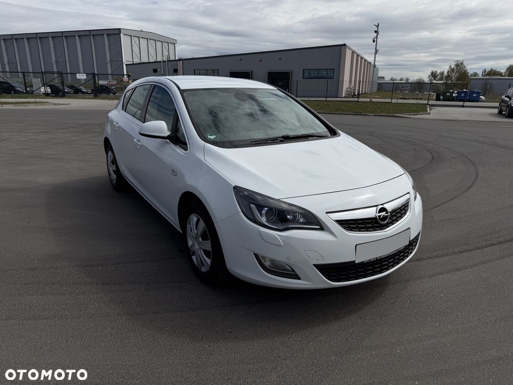 Opel Astra 1.4 T Enjoy - 7
