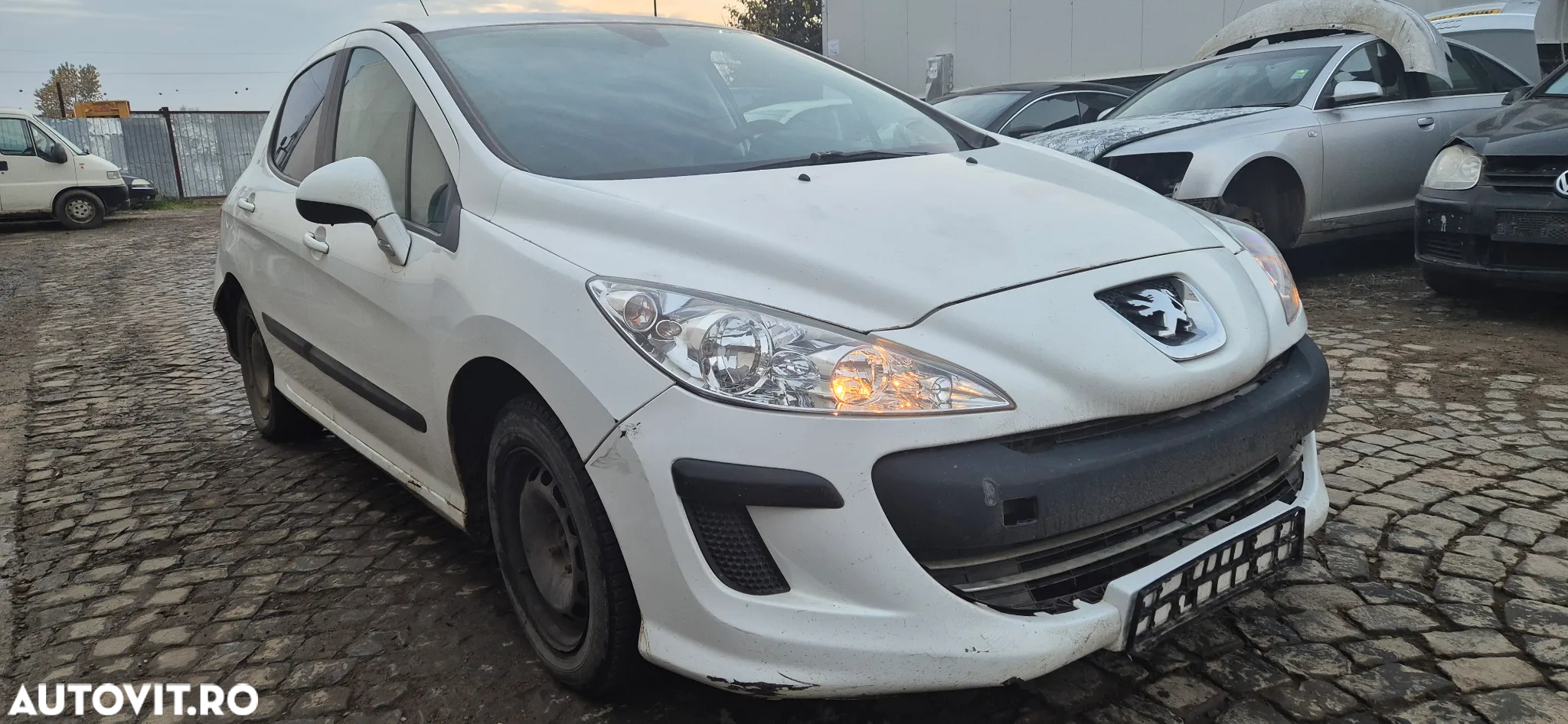 Piese auto  Peugeot 308 2011 - 3