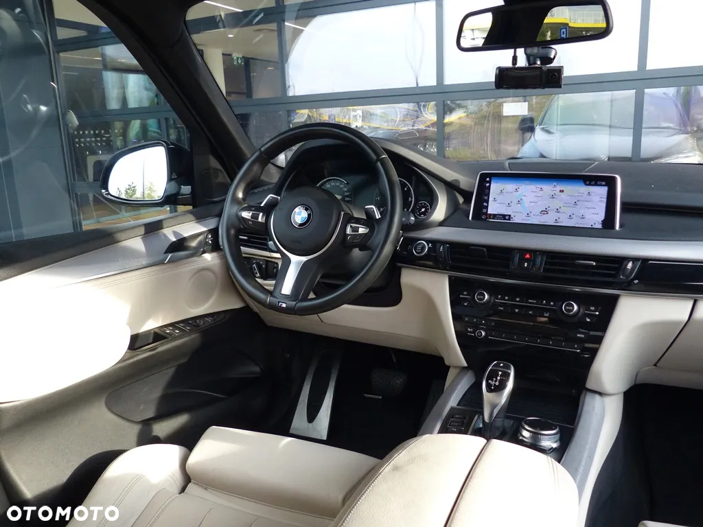 BMW X5 xDrive25d - 17