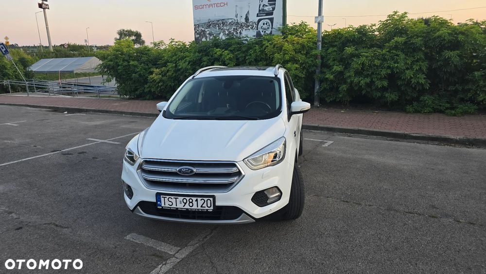 Ford Kuga - 2
