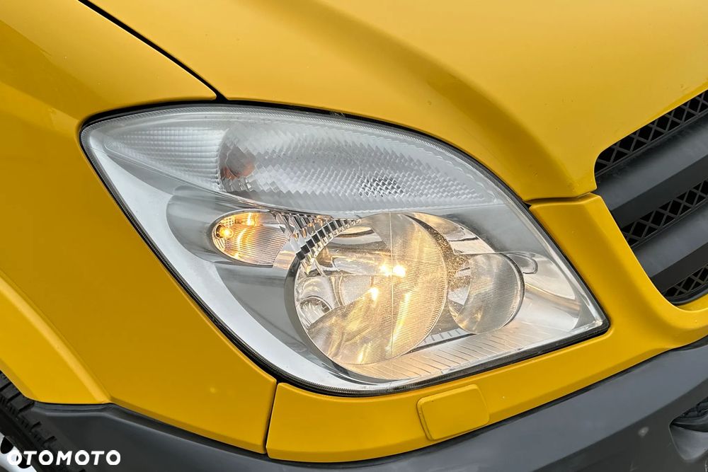 Mercedes-Benz Sprinter W906 - 14