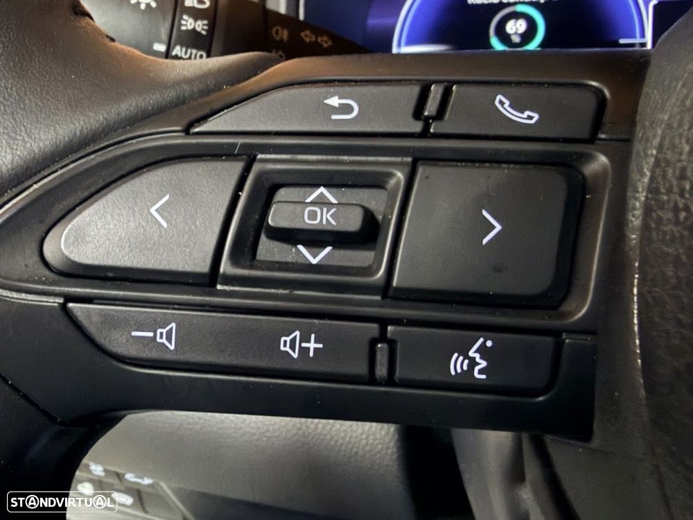 Toyota Yaris Cross 1.5 HDF Premiere Edition - 15