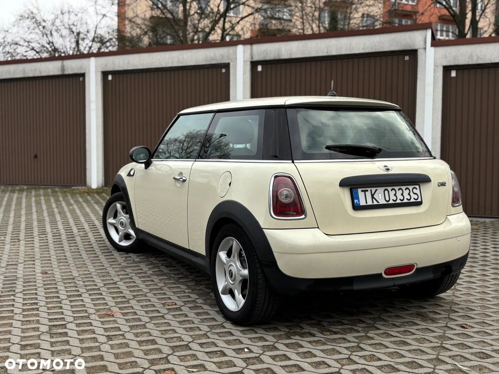 MINI ONE Standard - 3