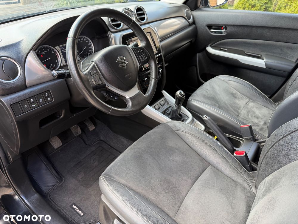 Suzuki Vitara 1.6 Premium 2WD - 17