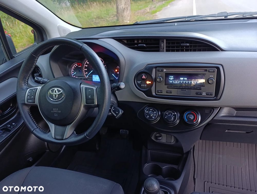 Toyota Yaris 1.0 Active - 6